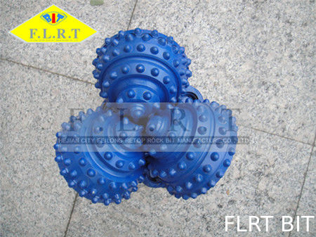 Bom preço. Cor Tricone do azul do bocado de rocha IADC da inserção cônica 635 com rolamento de rolo selado on-line